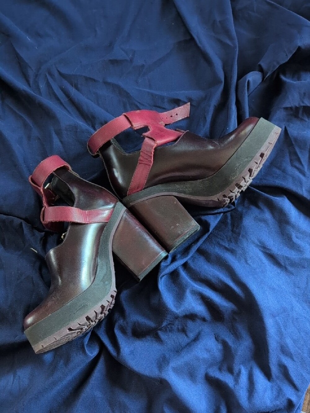 Miista Burgundy and Red Cutout Platform Heeled Boots - Picture 4 of 9